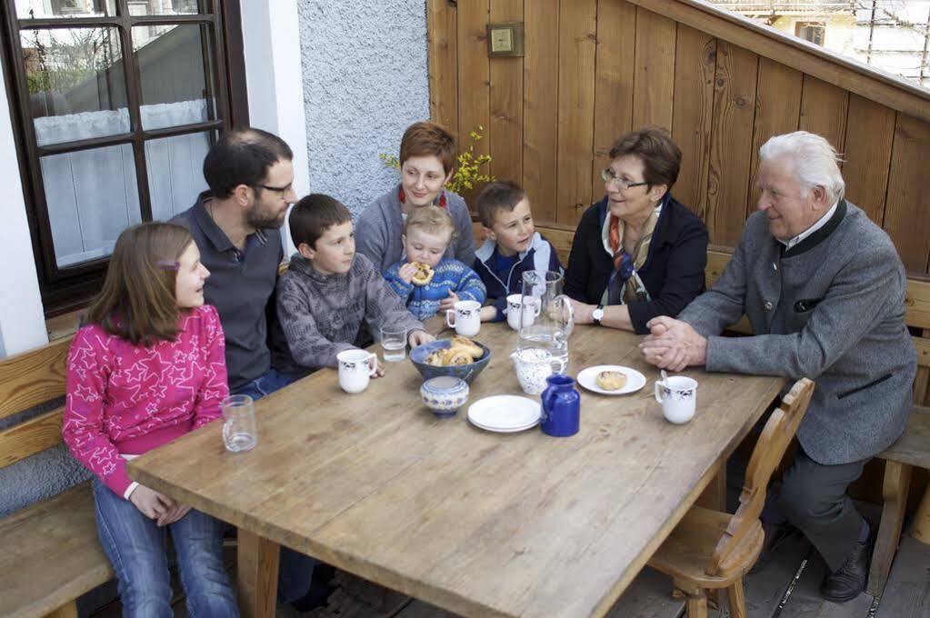 Holzblockhaeuser Fam. Schabus Hermagor-Pressegger See Luaran gambar